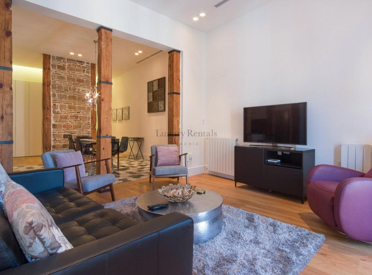 Bailen Palacio Real Apartment มาดริด ภายนอก รูปภาพ